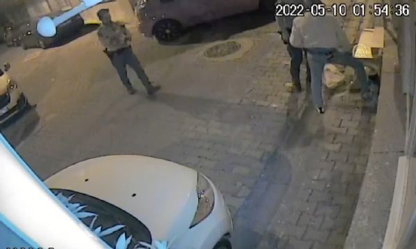 Kablo hırsızı kamerada!